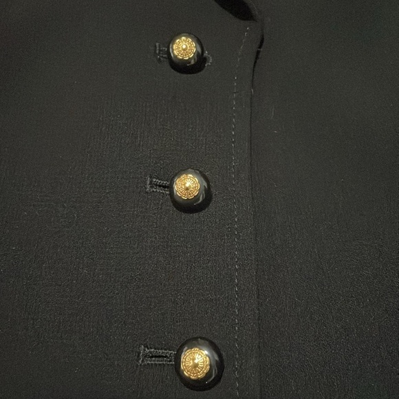 Tahari Blazer Womens 12P Black Classic Career Suit Jacket Gold buttons Lined - Picture 3 of 12